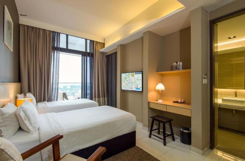 The Honeymoon Haven - 99 Residences Malacca Extérieur photo